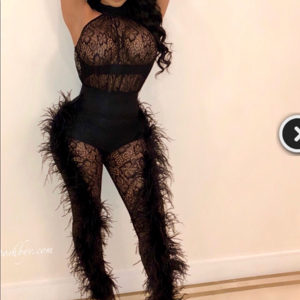 All black mesh ruffle jumpsuit‼️